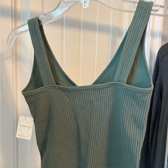 Free People Tank Top NWT size XS/S army green - Picture 2 of 4